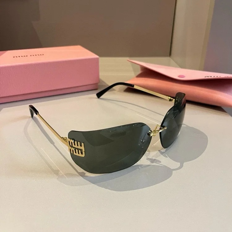 m1um1u Sunglasses Collection