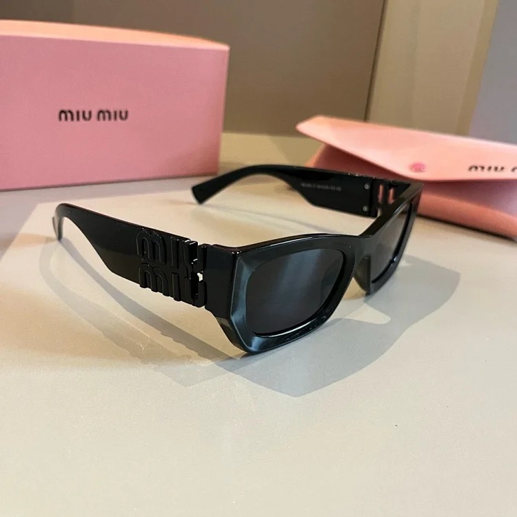 m1um1u Sunglasses Collection