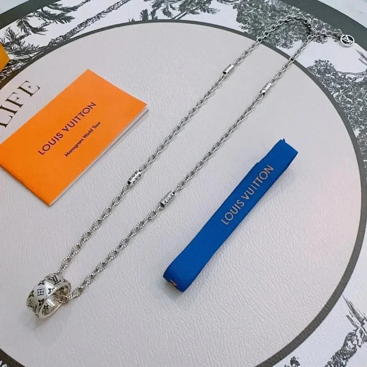 New Fashion Luxury Necklace 001