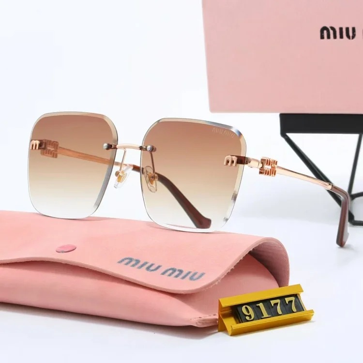 Miu Miu Fashion Sunglasses