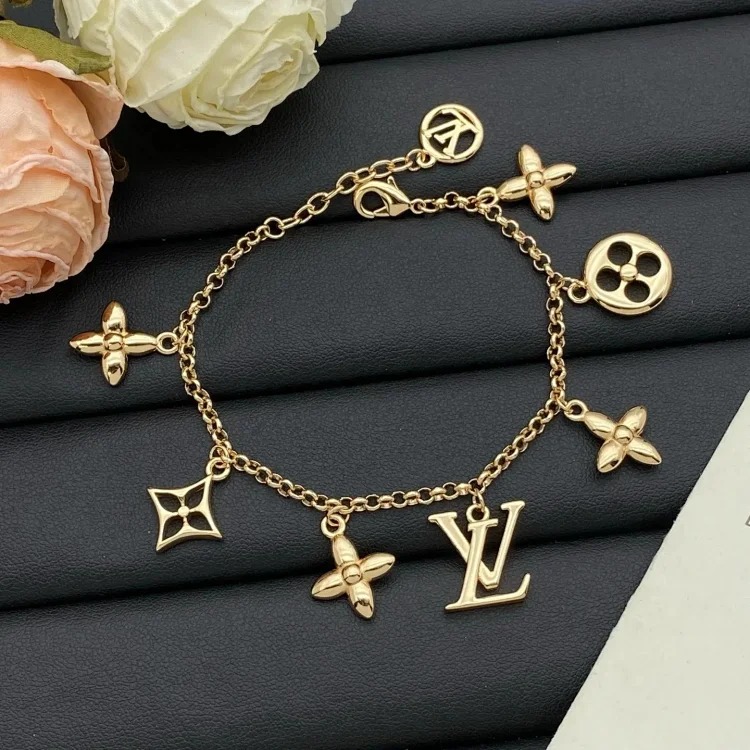 Fashion Luxury Classic Bracelet 001