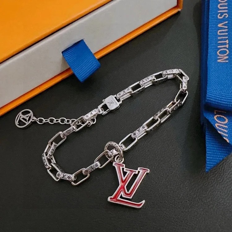 Fashion Luxury Classic Bracelet 001