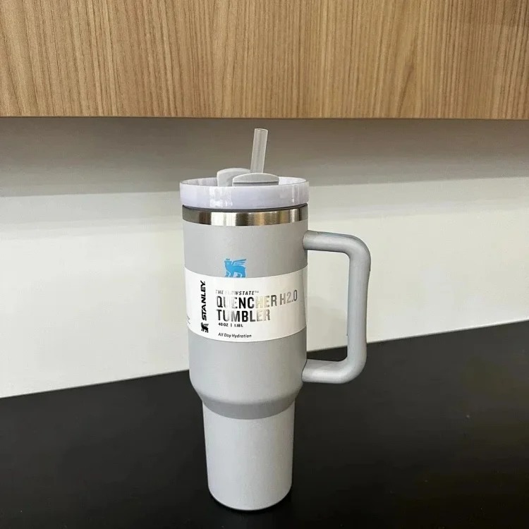 时尚水杯（P-0095） product image