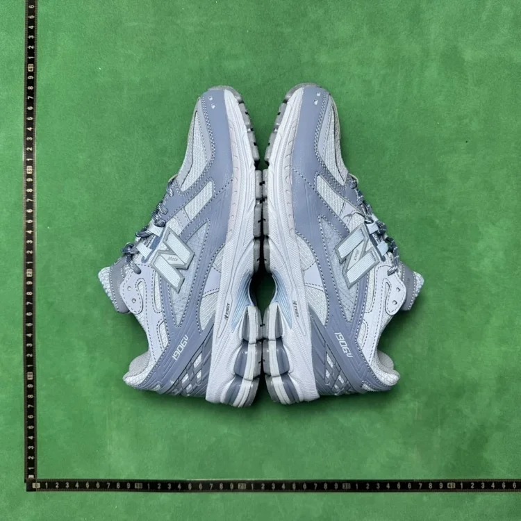 P2L N1906 sports running shoes
