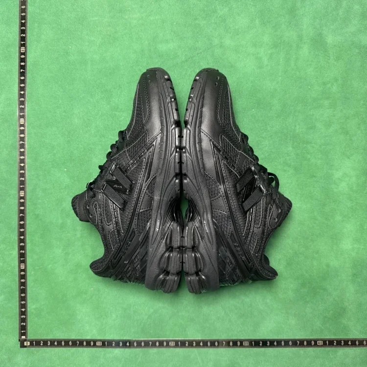 P2L N1906 sports running shoes