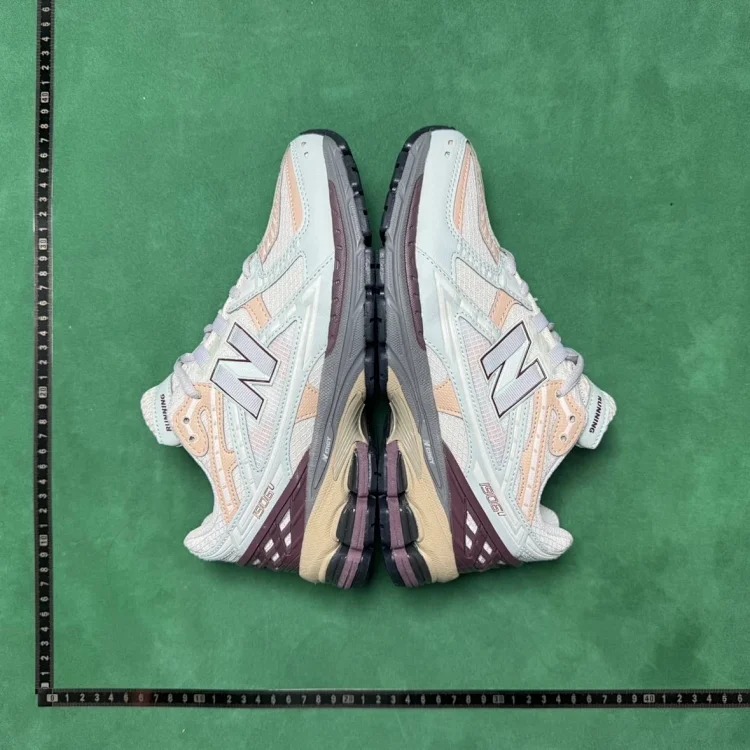 P2L N1906 sports running shoes
