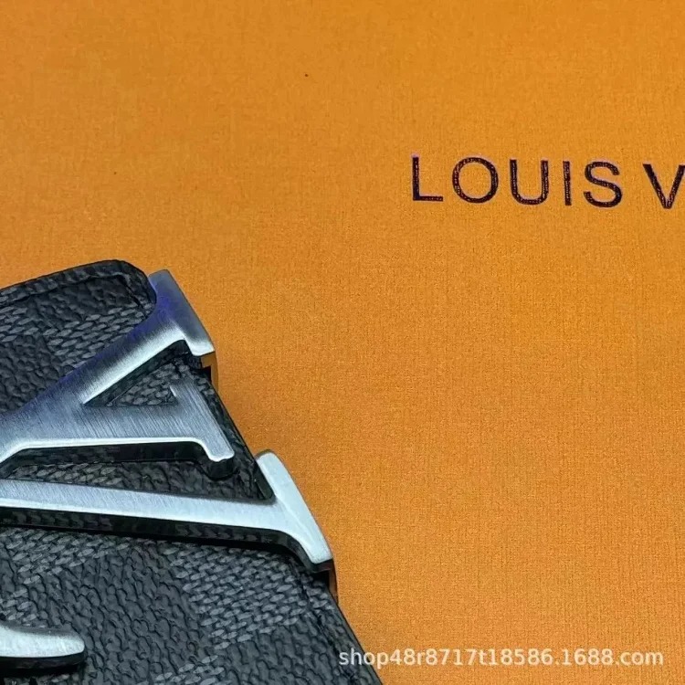 New L men s belt smooth buckle V letter belt youth plaid trouser belt trendy casual business belt
