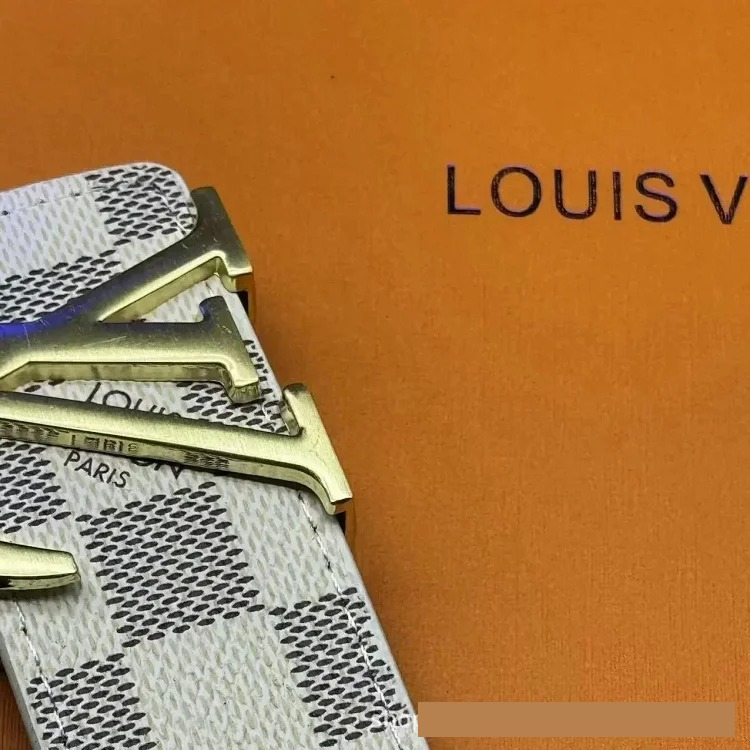 New L men s belt smooth buckle V letter belt youth plaid trouser belt trendy casual business belt