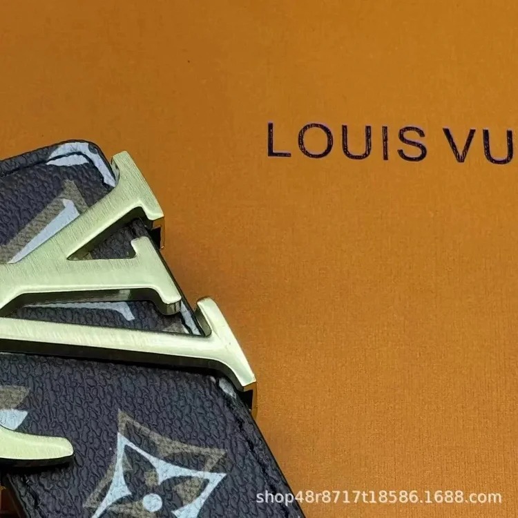 New L men s belt smooth buckle V letter belt youth plaid trouser belt trendy casual business belt