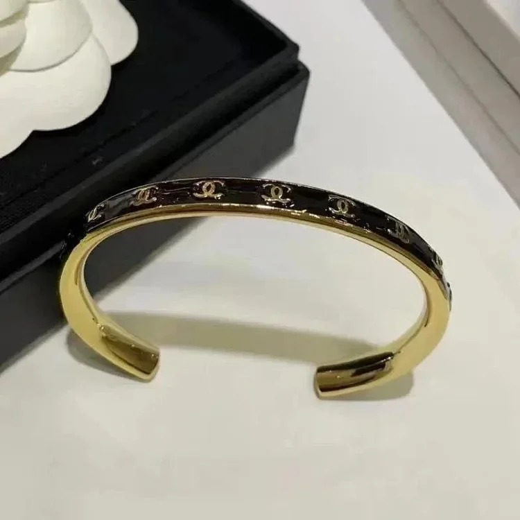 Xiangjia Bracelet 24 popular high-end version of the second-hand bracelet, temperament, fragrance-style bracelet, light luxury, super fairy, high-end bracelet