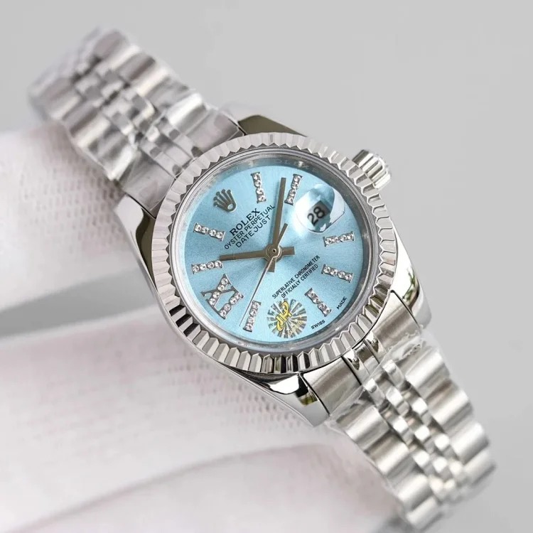 Fashion Trendy Versatile Watch 600