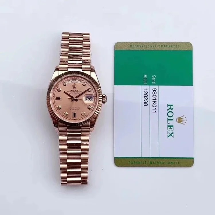 Fashion Trendy Versatile Watch 600