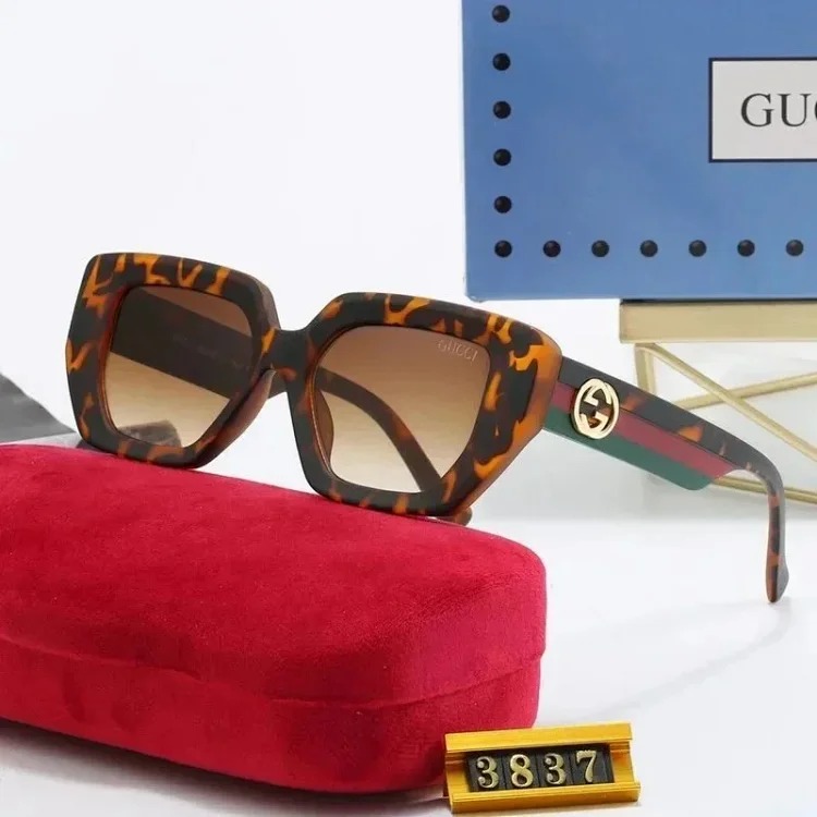Fashion Trendy Sunglasses 012