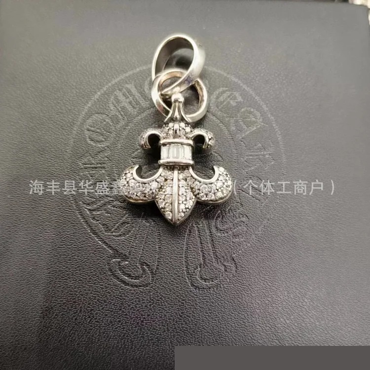 Chrome Hearts Vintage Unisex Necklace