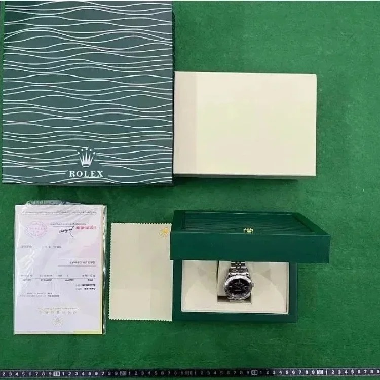 Watch RHA01