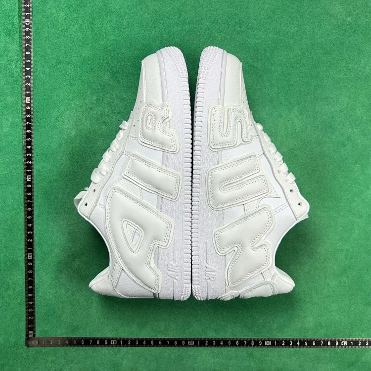 KO1 Low Top Skate Shoes 52