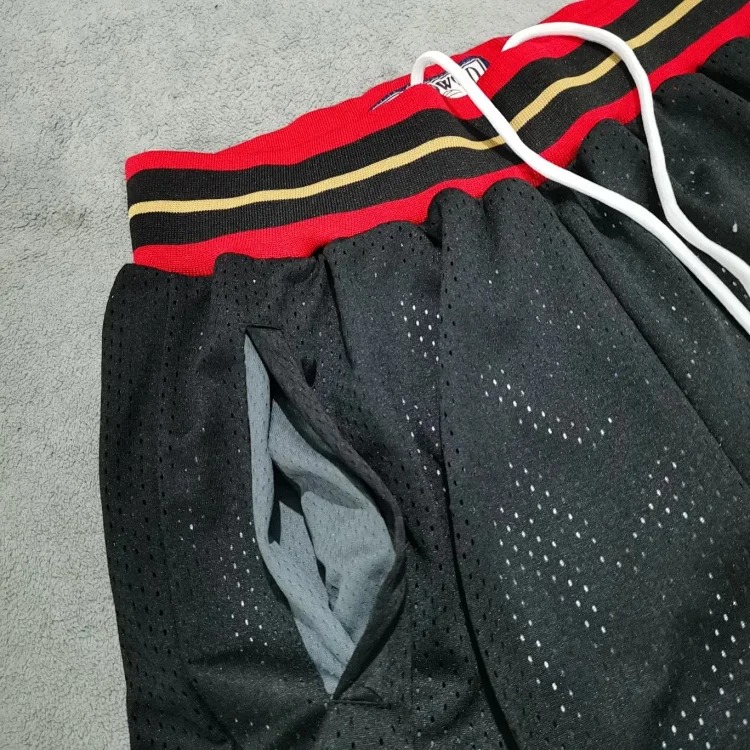 76 Retro Sneakers 25