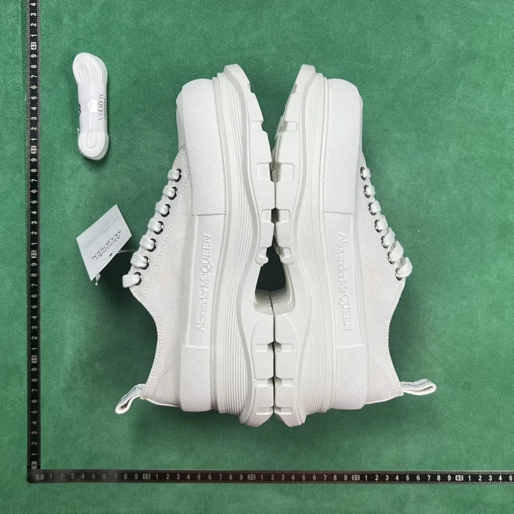 BD3 Boots 50