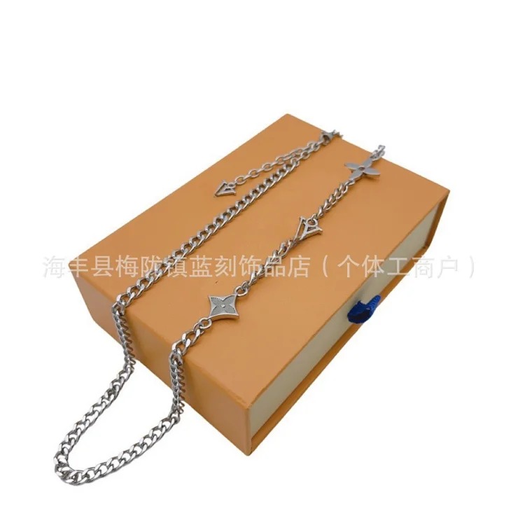 Home Cross-border Wholesale New Letter Bracelet Personality Trend Sweet and Cool High-end Men and Women Same Style Jewelry