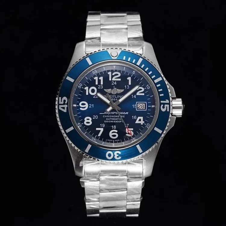 ￥780-2300 Fashionable and versatile watch