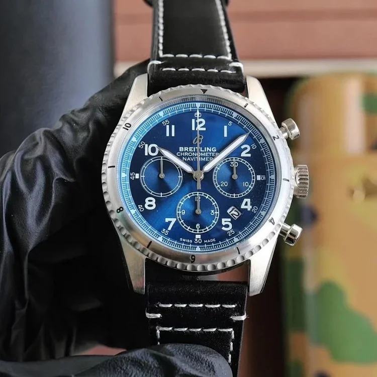 ￥780-2300 Fashionable and versatile watch