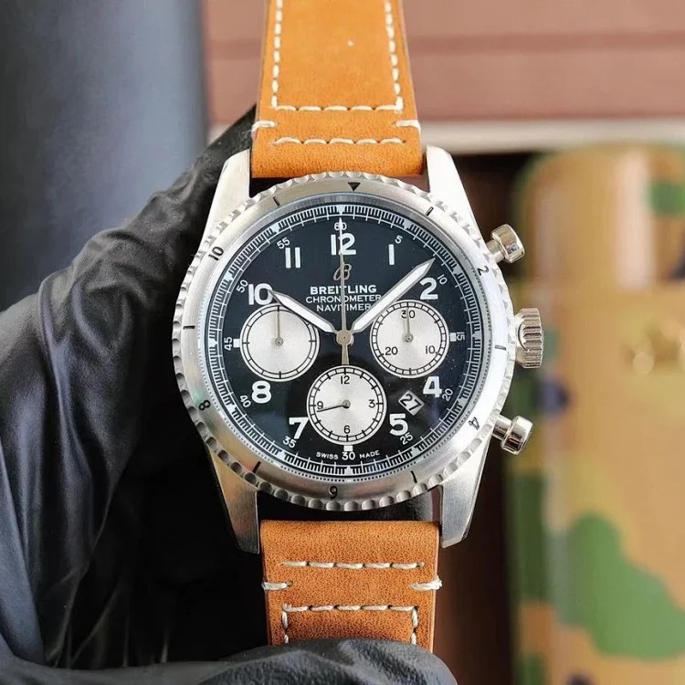￥780-2300 Fashionable and versatile watch
