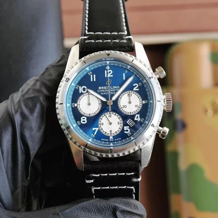 ￥780-2300 Fashionable and versatile watch