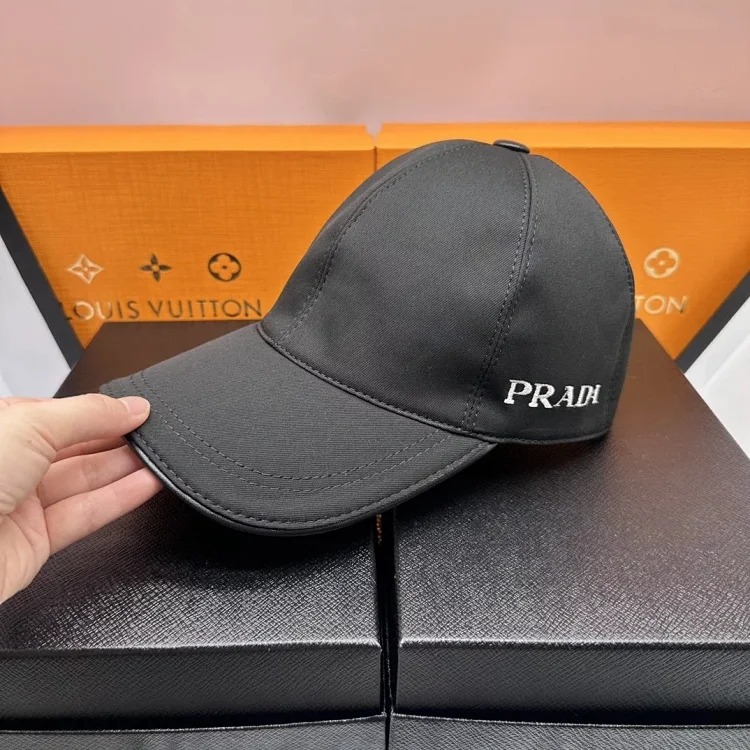 Stylish baseball cap