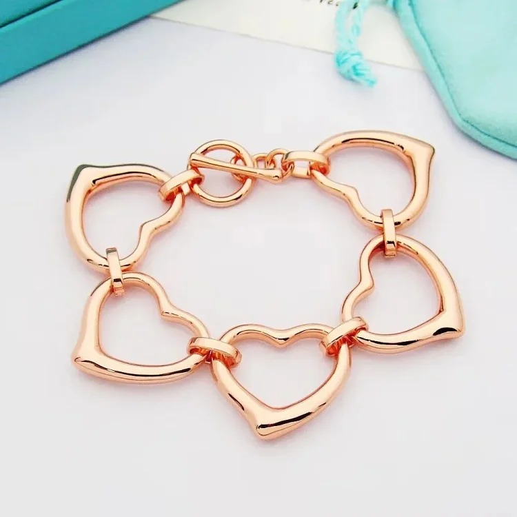 ZW-1 uses a heart to let every piece of jewelry exude your beauty and charm! (With gift box packaging) (Tifany)
