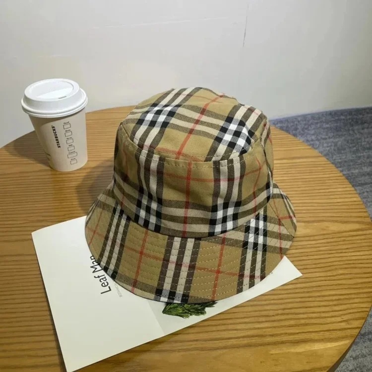 LJF88- hat 1:1/no box