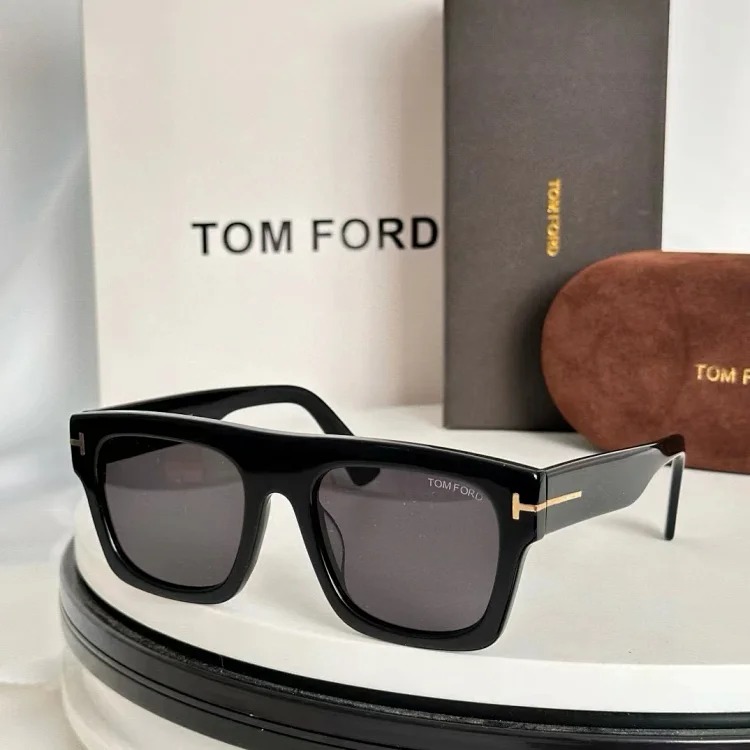 Fashion new glasses