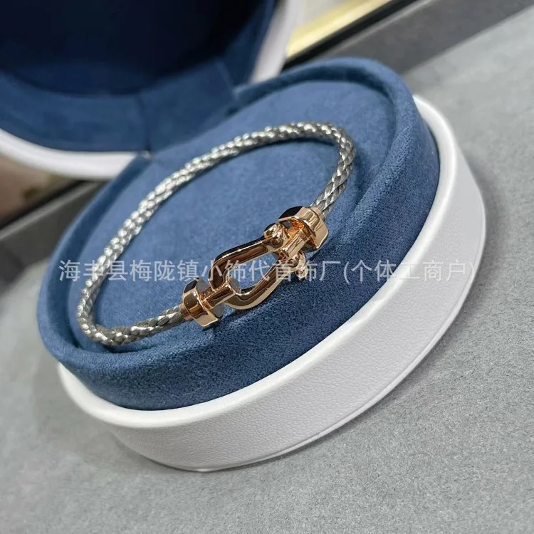 High V gold horseshoe buckle set with diamond bracelet thick plated 18K rose gold Fred men's and women's couple's bracelet bracelet