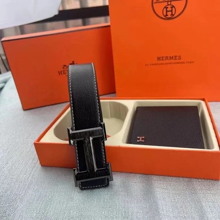 Fashionable and versatile classic belt