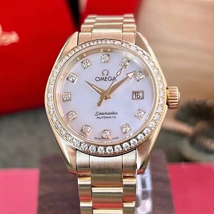 Women's high-end quality business watch