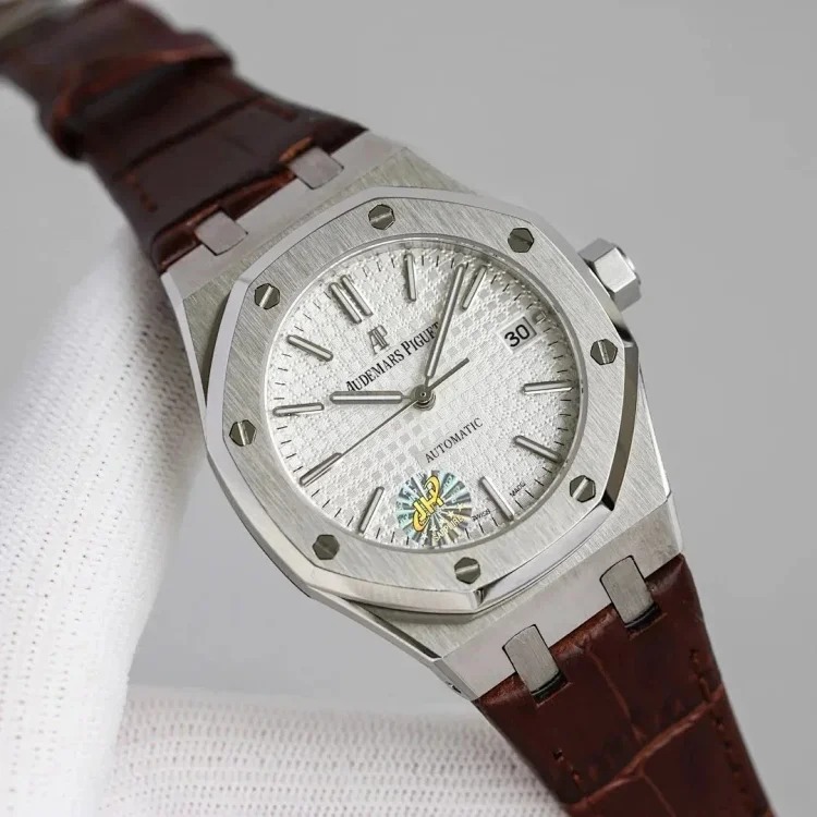 WAT2 Retro technology watch