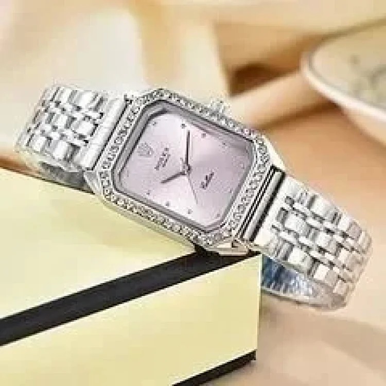 One watch, hundreds of attitudes (Rolex)
