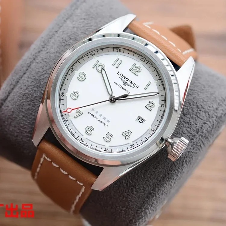 m7￥750 fashionable and versatile watch
