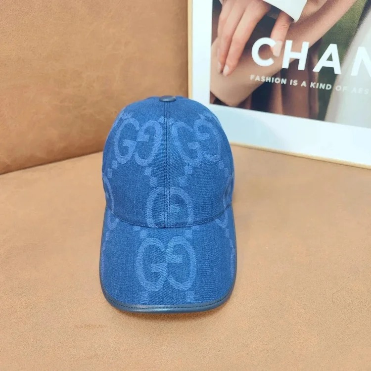 hat