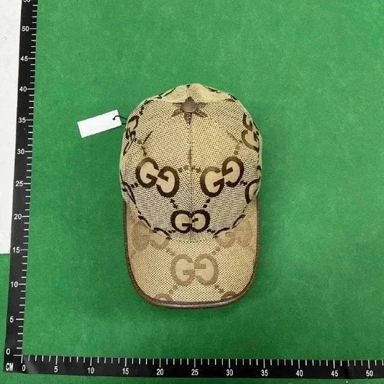 hat