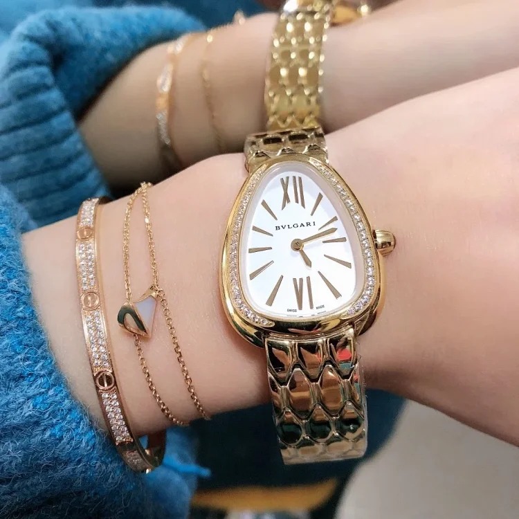 ￥680-980 Fashionable and versatile watch