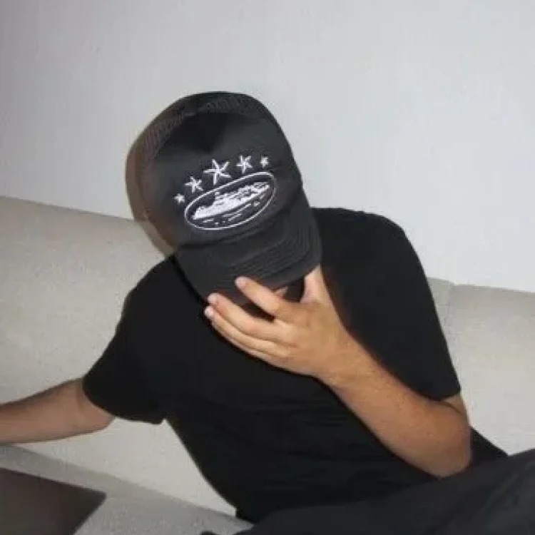 Fashionable baseball cap 01