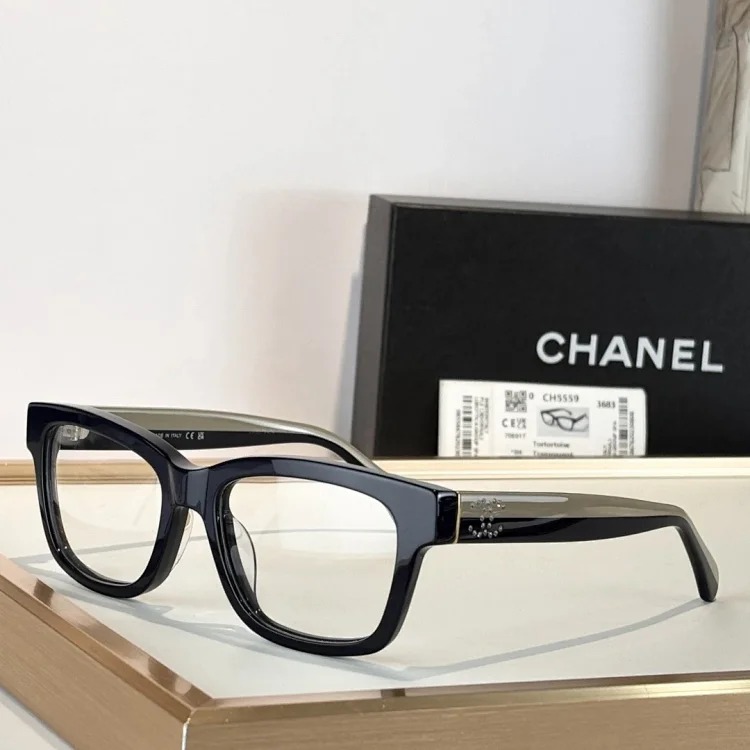 Sunglasses 22