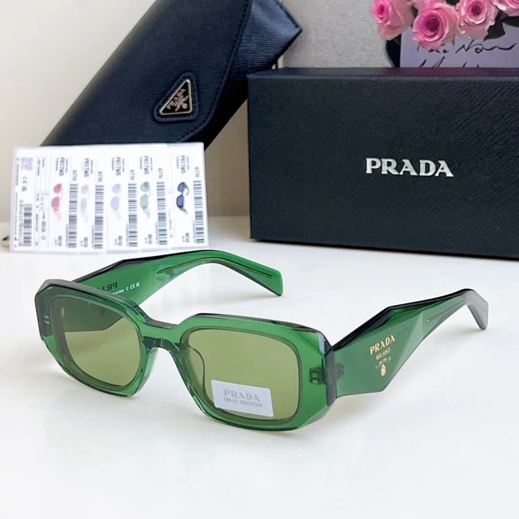 Sunglasses 22