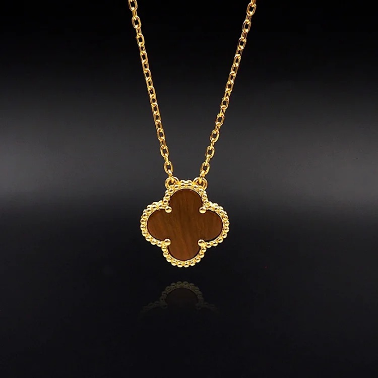 Versatile trendy fashion necklace