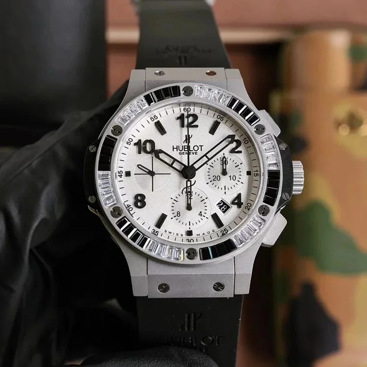 Fashion Trendy Versatile Watch 880-1600