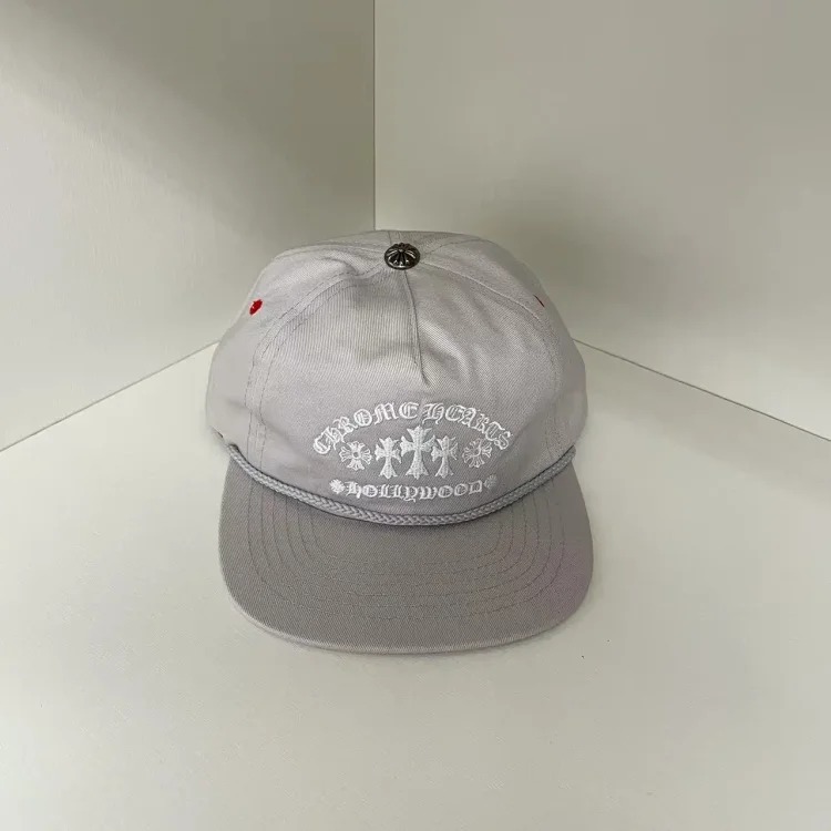 Casual Versatile Embroidered Baseball Cap