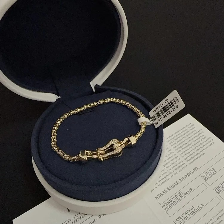 Rhinestone Bracelet 3997