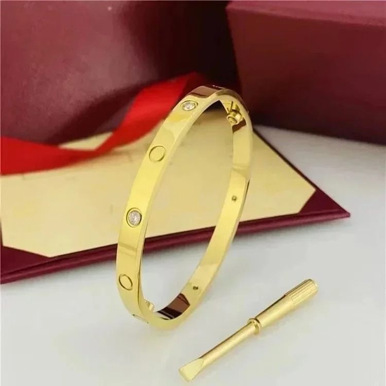 Fashion Premium Bracelet