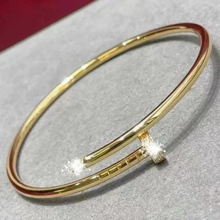Fashion Premium Bracelet