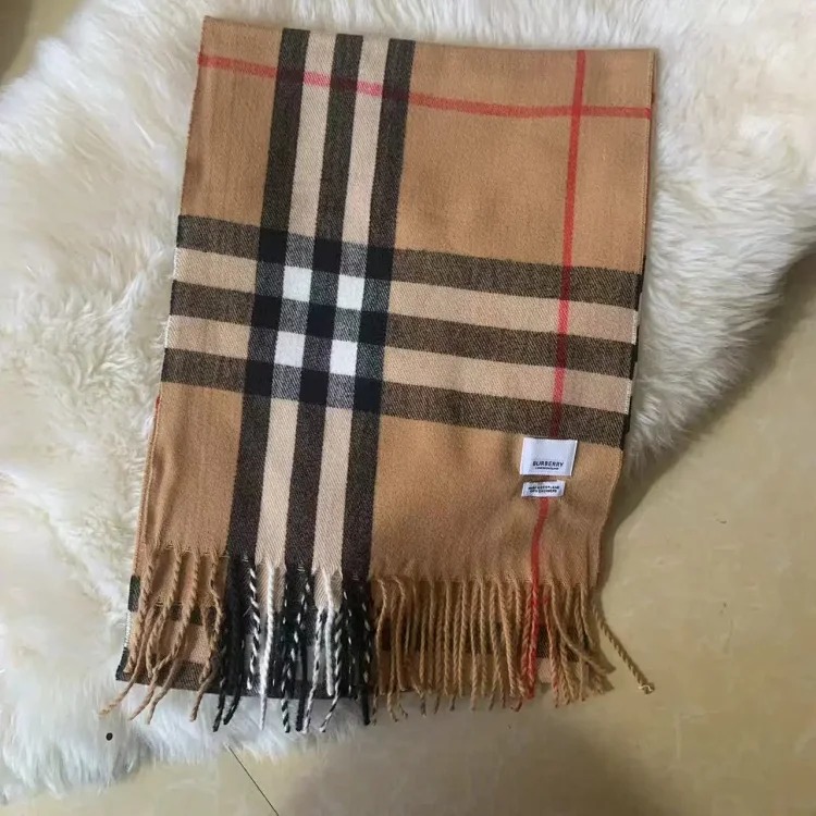 High Quality Fashion Trend Scarf 02